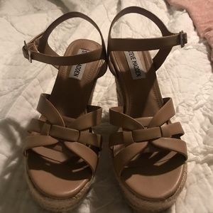 Steve Madden platform sandals